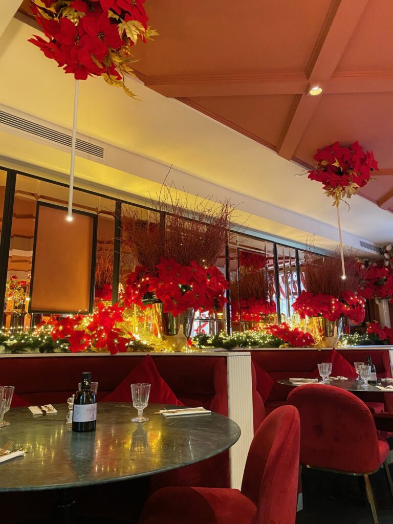 Restaurant italien Giuse deco noel deschamps 014