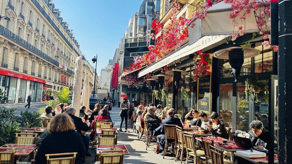 Café Drouot Paris Fleuriste deschamps paris 17 007