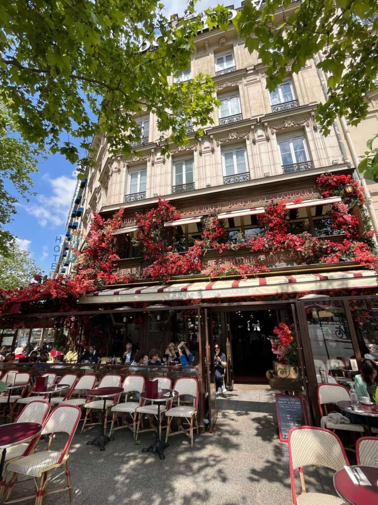 Café Montparnasse Deschamps fleuriste 8