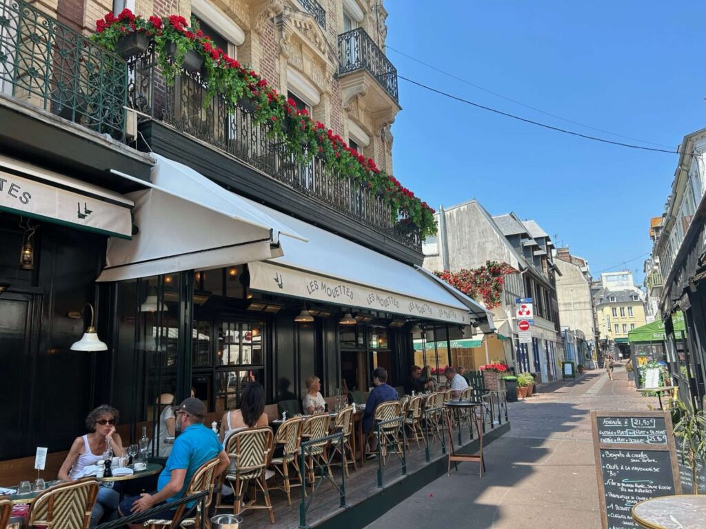 Les mouettes trouville Deschamps 3