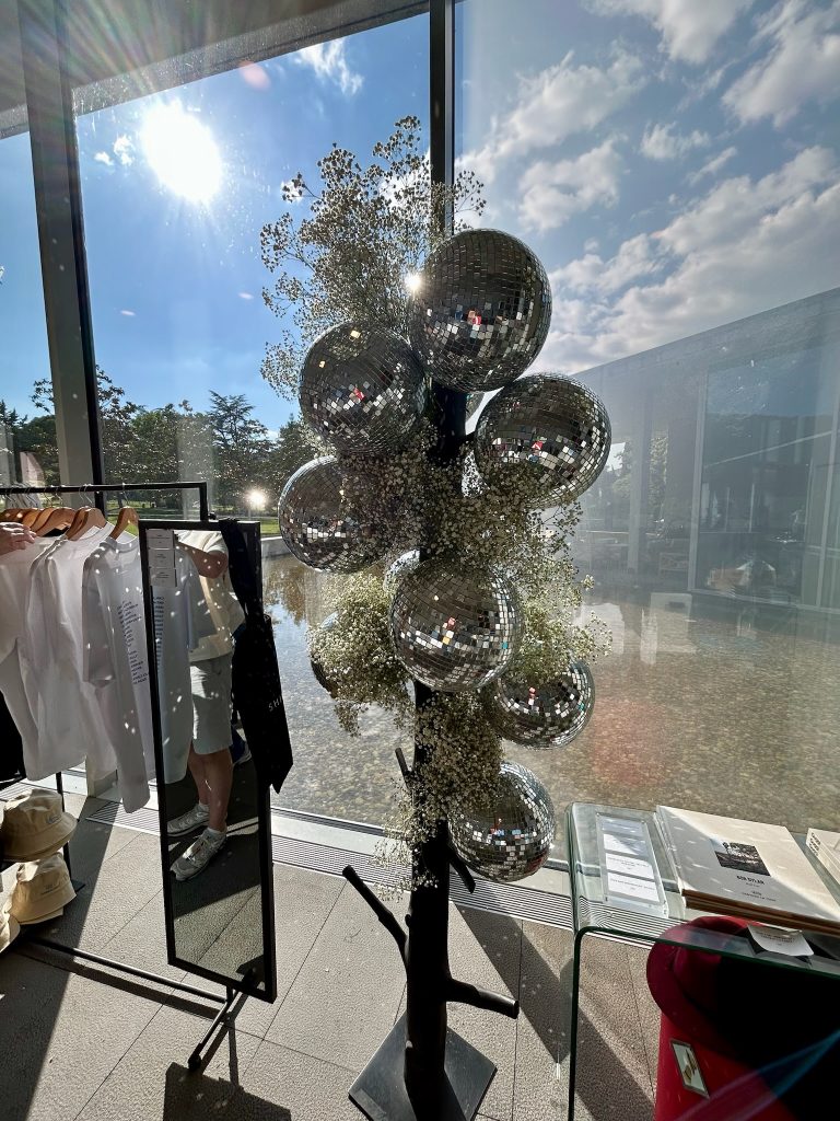 Deco florale soiree disco Luc Deschamps (47)