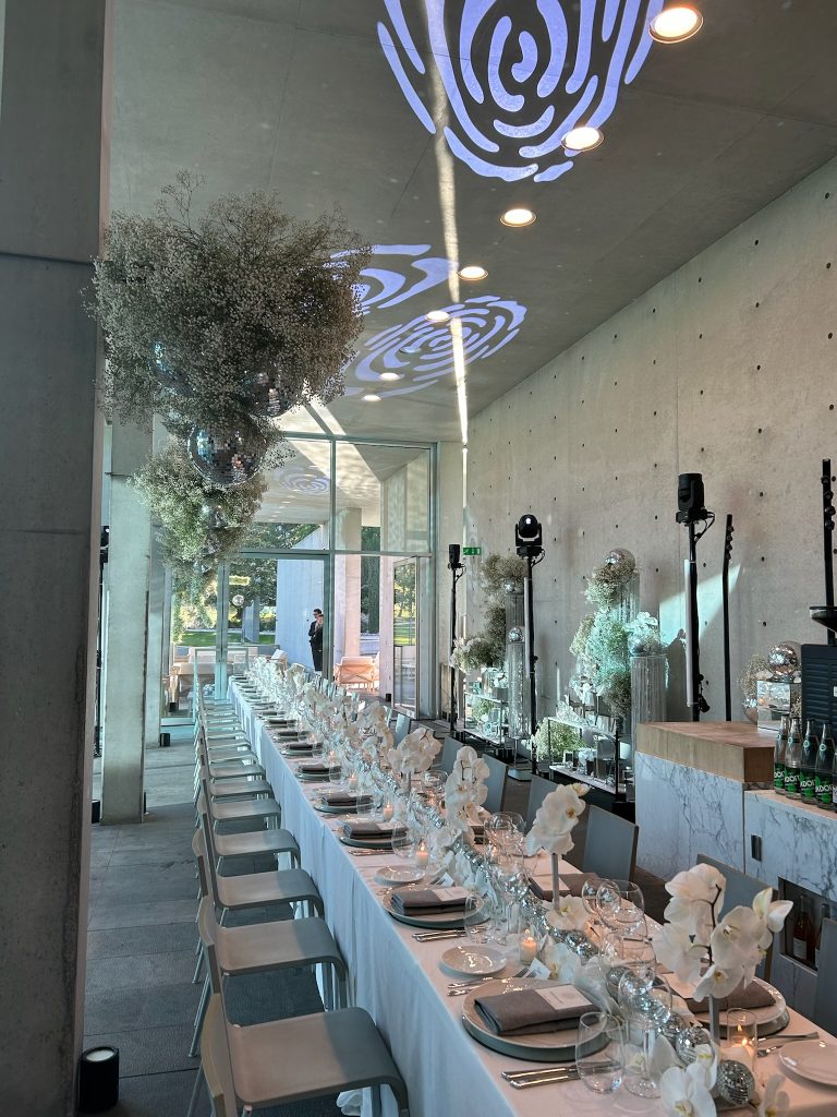 Deco florale soiree disco Luc Deschamps (53)