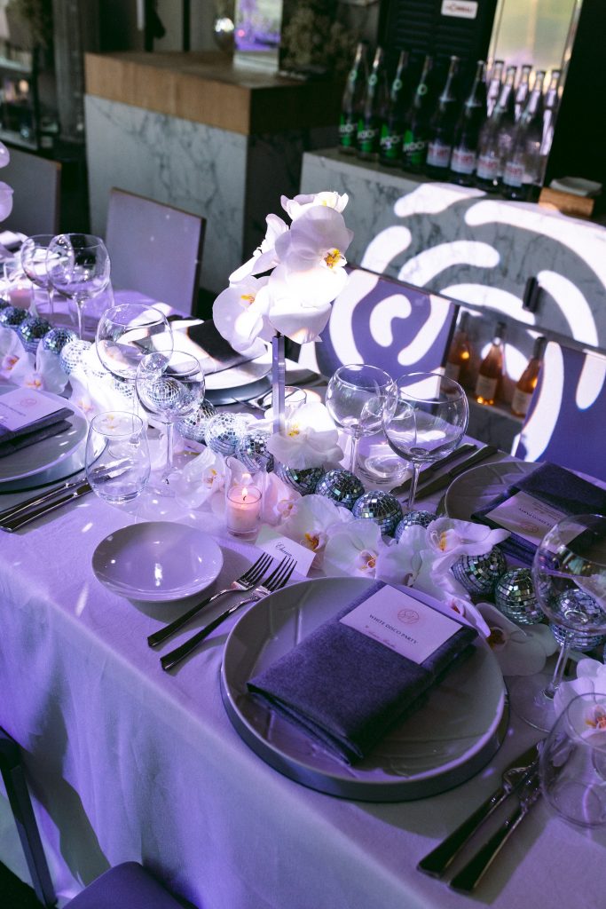 Deco florale soiree disco Luc Deschamps (6)