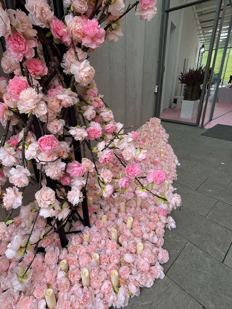 Decoration florale Deschamps Pivoines et sculptures florales (66)